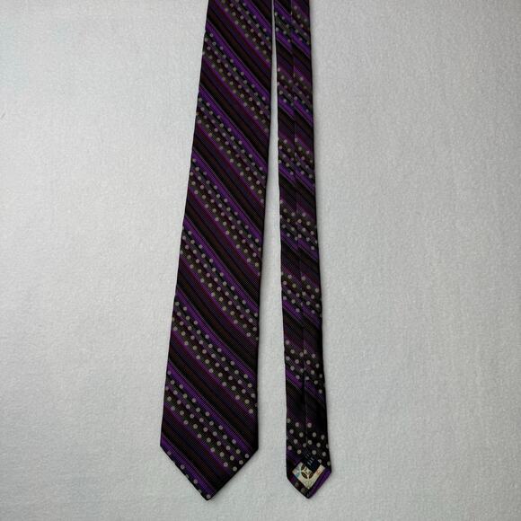 TED BAKER London Mens 100% Silk 60”x3”  Necktie Designer EUC Purple Dots Tie - Picture 3 of 6